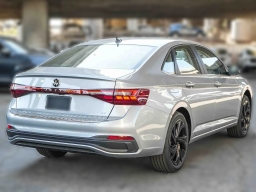 Volkswagen Jetta SE Auto 2026