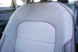 Volkswagen Jetta SE Auto 2026