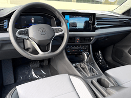 Volkswagen Jetta SE Auto 2026