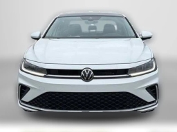 Volkswagen Jetta SE Auto 2026