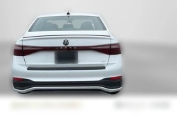 Volkswagen Jetta SE Auto 2026