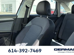 Volkswagen Jetta SE Auto 2026