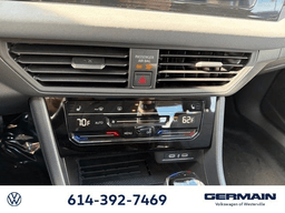 Volkswagen Jetta SE Auto 2026