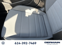 Volkswagen Jetta SE Auto 2026