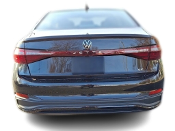 Volkswagen Jetta SE Auto 2026