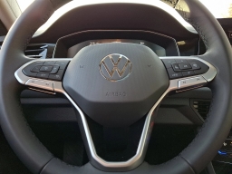 Volkswagen Jetta SE Auto 2026