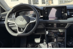 Volkswagen Jetta SE Auto 2026