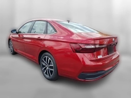 Volkswagen Jetta SE Auto 2026