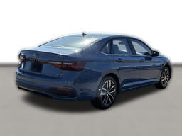 Volkswagen Jetta SE Auto 2026