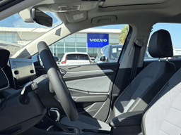 Volkswagen Jetta SE Auto 2026