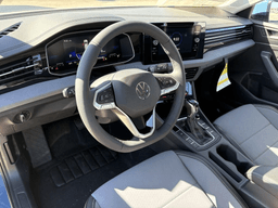 Volkswagen Jetta SE Auto 2026