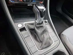 Volkswagen Jetta SE Auto 2026