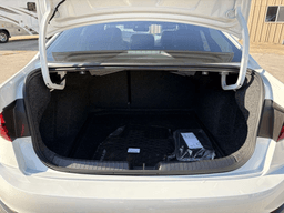 Volkswagen Jetta SE Auto 2026