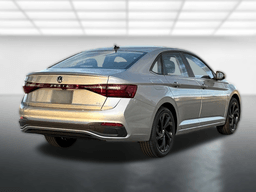 Volkswagen Jetta SE Auto 2026