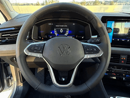 Volkswagen Jetta SE Auto 2026