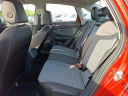 Volkswagen Jetta SE Auto 2026
