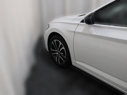 Volkswagen Jetta Sport Auto 2026