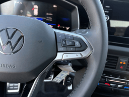 Volkswagen Jetta Sport Auto 2026