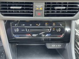 Volkswagen Jetta Sport Auto 2026