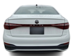 Volkswagen Jetta Sport Auto 2026