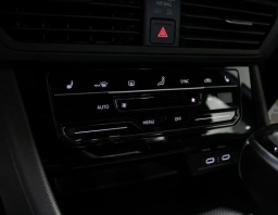 Volkswagen Jetta Sport Auto 2026