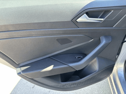 Volkswagen Jetta Sport Auto 2026