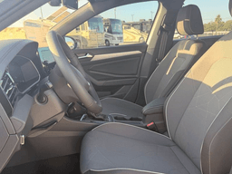 Volkswagen Jetta Sport Auto 2026