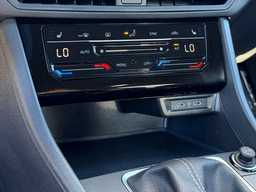 Volkswagen Jetta Sport Auto 2026