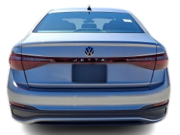 Volkswagen Jetta Sport Auto 2026