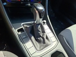 Volkswagen Jetta Sport Auto 2026