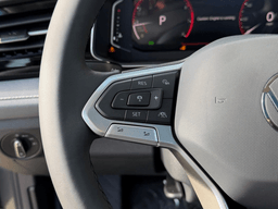 Volkswagen Jetta SEL Auto 2026