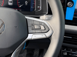 Volkswagen Jetta SEL Auto 2026