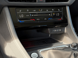 Volkswagen Jetta SEL Auto 2026