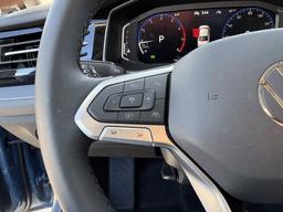 Volkswagen Jetta SEL Auto 2026