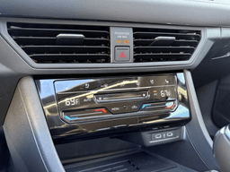 Volkswagen Jetta SEL Auto 2026