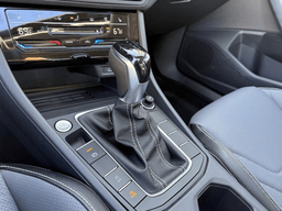 Volkswagen Jetta SEL Auto 2026