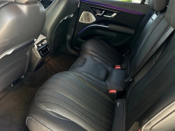 Mercedes-Benz EQS EQS 400 4MATIC SUV 2026