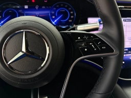 Mercedes-Benz EQS EQS 400 4MATIC SUV 2026