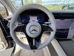 Mercedes-Benz EQS EQS 400 4MATIC SUV 2026