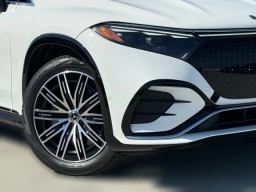 Mercedes-Benz EQS EQS 550 4MATIC SUV 2026