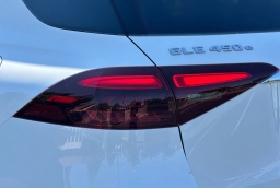 Mercedes-Benz GLE GLE 450e 4MATIC SUV 2026