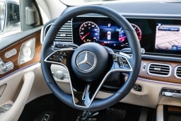 Mercedes-Benz GLE GLE 450 4MATIC SUV 2026