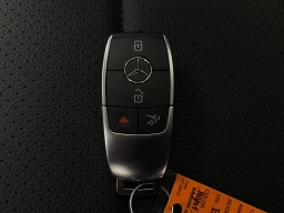 Mercedes-Benz GLE GLE 450 4MATIC SUV 2026