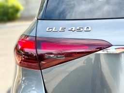 Mercedes-Benz GLE GLE 450 4MATIC SUV 2026