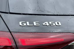 Mercedes-Benz GLE GLE 450 4MATIC SUV 2026