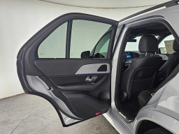 Mercedes-Benz GLE GLE 450 4MATIC SUV 2026