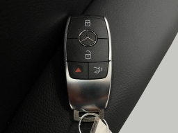 Mercedes-Benz GLE GLE 450 4MATIC SUV 2026