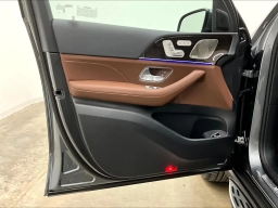 Mercedes-Benz GLS GLS 450 4MATIC SUV 2026