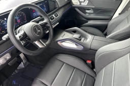 Mercedes-Benz GLS GLS 450 4MATIC SUV 2026