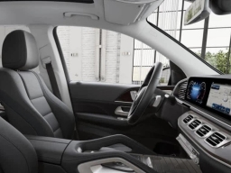 Mercedes-Benz GLS GLS 450 4MATIC SUV 2026